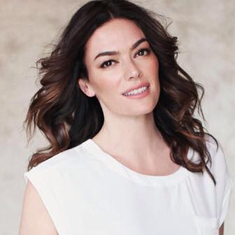 Deanna Cahill – 11.22.63 Character: Jackie Kennedy